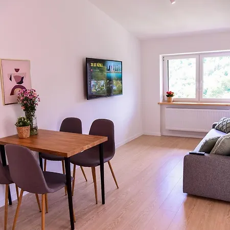 Turystyczna 25 Blisko Centrum, Z Dodatkowym Bezplatnym Parkingiem W Centrum Miasta