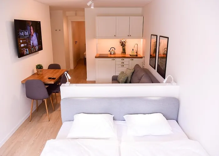 Turystyczna 25 Blisko Centrum, Z Dodatkowym Bezplatnym Parkingiem W Centrum Miasta 3*