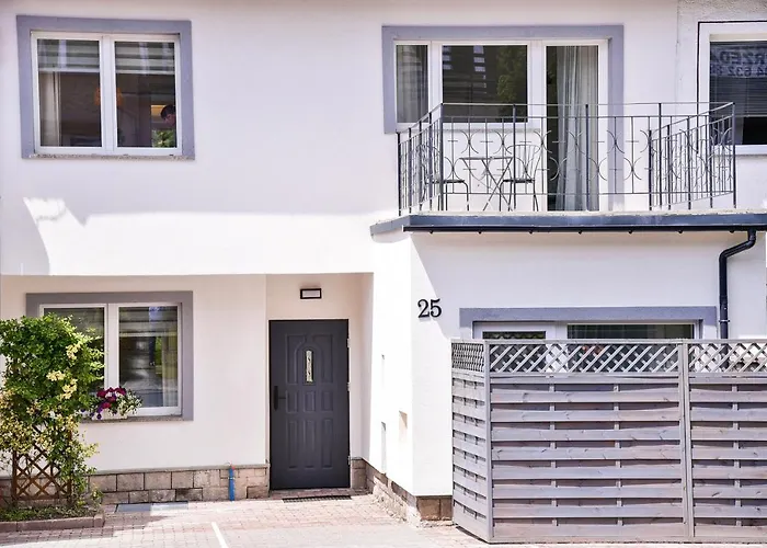 Turystyczna 25 Blisko Centrum, Z Dodatkowym Bezplatnym Parkingiem W Centrum Miasta