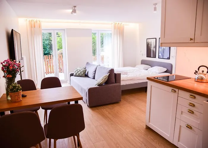 Apartahotel Turystyczna 25 Blisko Centrum, Z Dodatkowym Bezplatnym Parkingiem W Centrum Miasta Kudowa-Zdrój