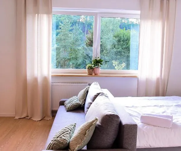 Apart-hotel Turystyczna 25 Blisko Centrum, Z Dodatkowym Bezplatnym Parkingiem W Centrum Miasta Kudowa-Zdrój