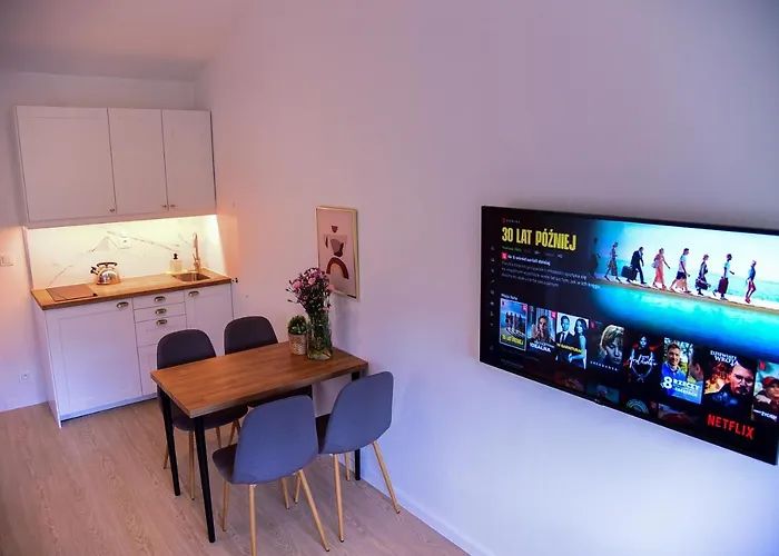 Apart-hotel Turystyczna 25 Blisko Centrum, Z Dodatkowym Bezplatnym Parkingiem W Centrum Miasta Kudowa-Zdrój