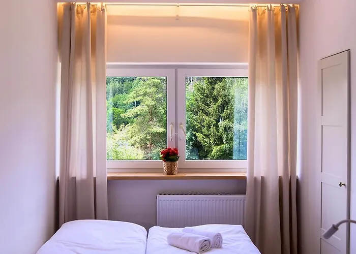 Apart-hotel Turystyczna 25 Blisko Centrum, Z Dodatkowym Bezplatnym Parkingiem W Centrum Miasta