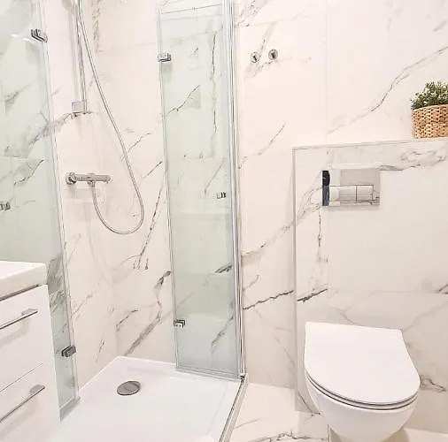 Turystyczna 25 Blisko Centrum, Z Dodatkowym Bezplatnym Parkingiem W Centrum Miasta Apart-hotel